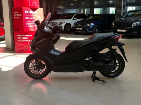 2026 Honda Forza, чёрный, 1060000 рублей, вид 1