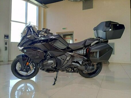 2025 BMW R 1300 RT, чёрный, 4000000 рублей, вид 2
