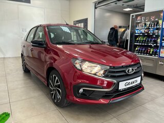 2026 Lada (ВАЗ) Granta Sport I Рестайлинг, красный, 1697000 рублей, вид 3
