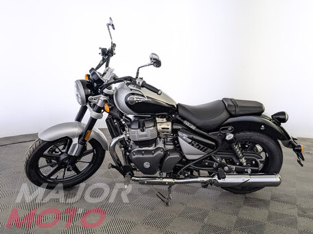 2026 Royal Enfield Super Meteor, серый, 773000 рублей, вид 4