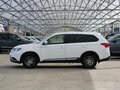 2019 Mitsubishi Outlander III Рестайлинг 3, белый - вид 1