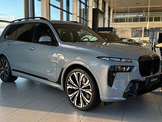 2024 BMW X7 40d I (G07) Рестайлинг, серый, 18400000 рублей, вид 3