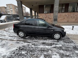 2009 Renault Logan I, чёрный, 300000 рублей, вид 2