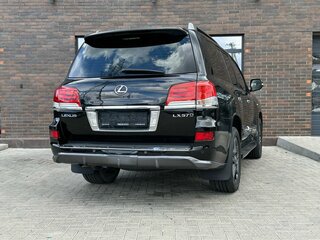 2008 Lexus LX 570 III, чёрный, 3200000 рублей, вид 4
