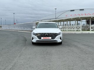 2020 Hyundai Grandeur VI Рестайлинг, белый, 2999999 рублей, вид 2
