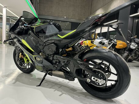 2026 Ducati Panigale V4, чёрный, 9900000 рублей, вид 4