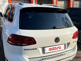 2016 Volkswagen Touareg II Рестайлинг, белый, 3200000 рублей, вид 4