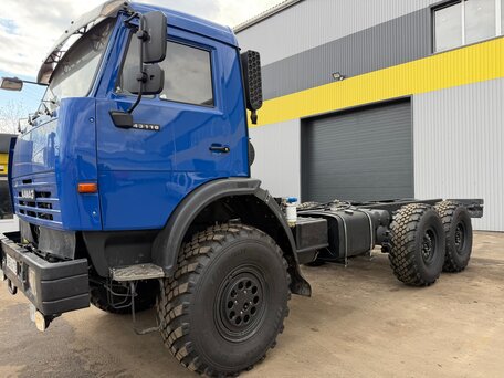 2013 КамАЗ 43118, синий, 4400000 рублей, вид 1