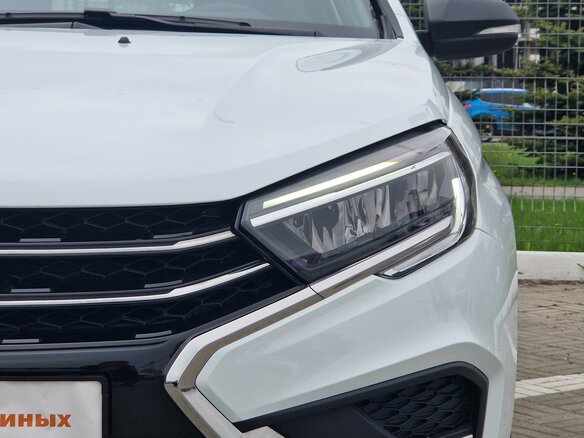 2024 Lada (ВАЗ) Vesta SW I Рестайлинг (NG), белый, 1807900 рублей - вид 11