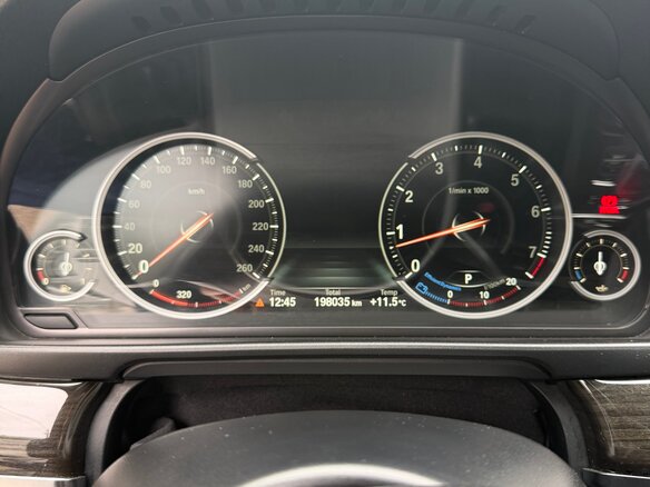 2016 BMW 5 серии 528i xDrive VI (F10/F11/F07) Рестайлинг, белый, 2200000 рублей - вид 19
