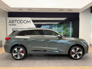 2026 Audi Q5 L III (GU), зелёный, 6840000 рублей, вид 5