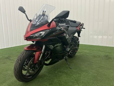 2022 Kawasaki Ninja 1000 SX, чёрный, 1185000 рублей, вид 3