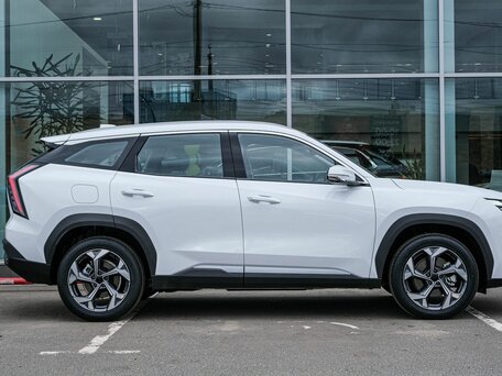 2026 Geely Atlas II, белый, 4119990 рублей, вид 4