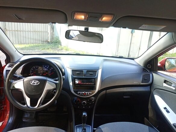 2011 Hyundai Solaris I, красный, 770000 рублей - вид 10