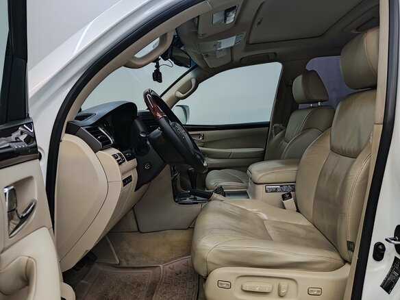2009 Lexus LX 570 III, белый, 3200000 рублей - вид 14