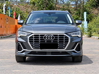 2023 Audi Q3 35 TFSI II (F3), серый, 2690000 рублей, вид 1