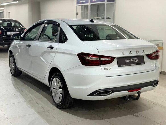 2023 Lada (ВАЗ) Vesta I Рестайлинг (NG), белый, 1051900 рублей - вид 3