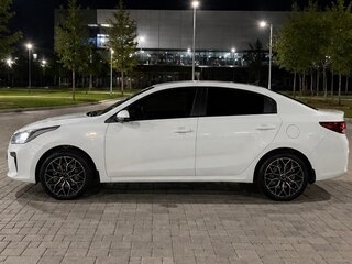 2017 Kia Rio IV, белый, 1100000 рублей, вид 3