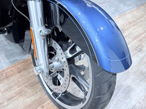 2018 Harley-Davidson Street Glide, синий, 1999000 рублей - вид 26