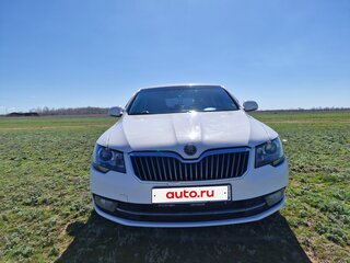 2013 Skoda Superb DSG II Рестайлинг, белый, 1050000 рублей, вид 1