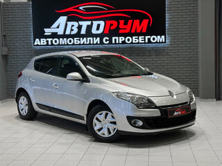 2013 Renault Megane III Рестайлинг, серый, 640000 рублей, вид 1