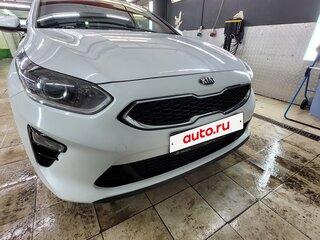 2018 Kia Ceed III, белый, 1400000 рублей, вид 3