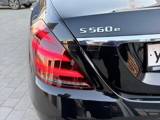 2020 Mercedes-Benz S-Класс 560 e Long VI (W222, C217) Рестайлинг, чёрный, 5950000 рублей, вид 2