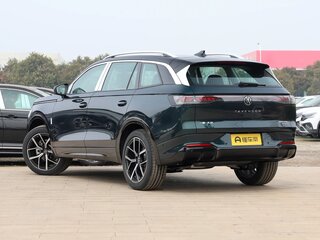 2026 Volkswagen Tavendor I Рестайлинг, зелёный, 5400000 рублей, вид 5