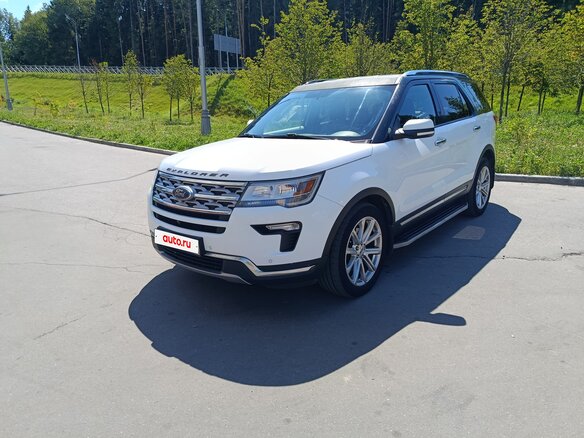 2018 Ford Explorer V Рестайлинг 2, белый, 2400000 рублей