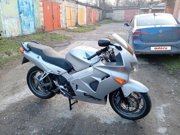 2001 Honda VFR 800, серый, 290000 рублей
