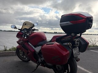 2007 Honda VFR 800, красный, 500000 рублей, вид 2