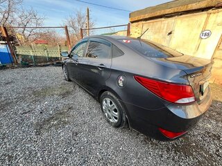 2015 Hyundai Solaris I Рестайлинг, серый, 1000000 рублей, вид 4