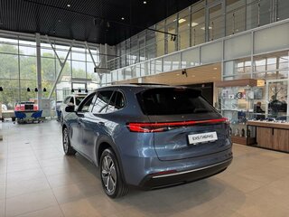 2026 Geely EX5 Гибрид EM-R, синий, 3829990 рублей, вид 4