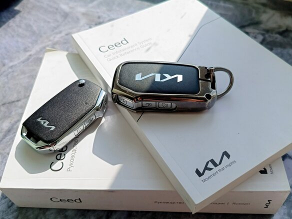 2021 Kia Ceed III Рестайлинг, белый, 1399999 рублей - вид 24