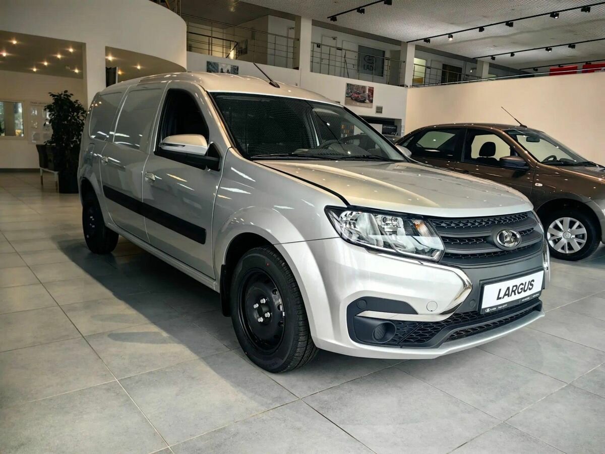 Открыть фотографии: Lada (ВАЗ) Largus I Рестайлинг