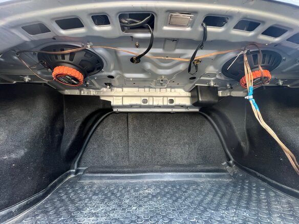 2004 Hyundai Sonata ТагАЗ IV (EF) Рестайлинг, серебристый, 380000 рублей - вид 9