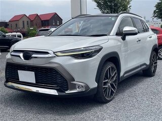 2023 Toyota Corolla Cross I, белый, 1922000 рублей, вид 3