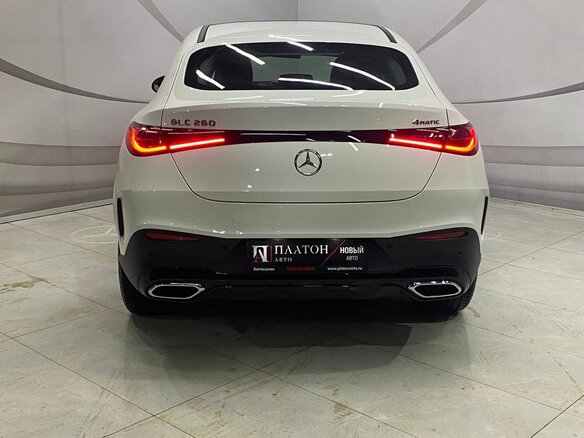 2025 Mercedes-Benz GLC Coupe 260 II (C254), белый, 8049000 рублей - вид 5
