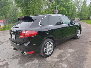 2013 Porsche Cayenne Diesel II (958), чёрный, 2600000 рублей, вид 4