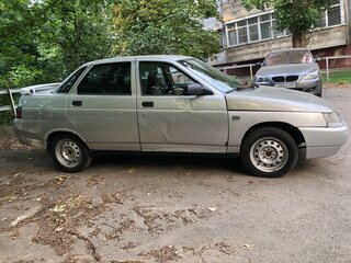 2004 Lada (ВАЗ) 2110, серебристый, 125000 рублей, вид 2