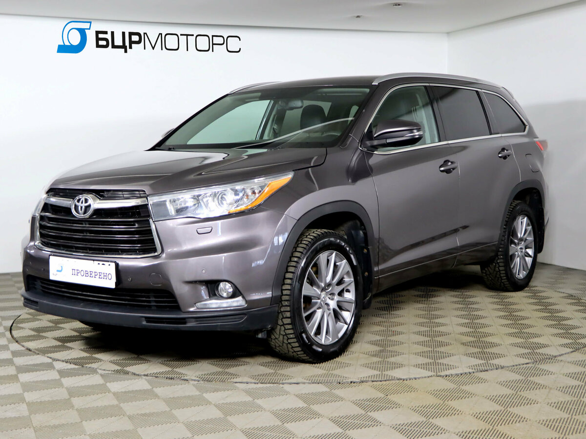 Открыть фотографии: Toyota Highlander III (XU50)