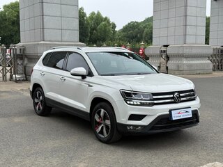 2022 Volkswagen Tharu I, белый, 1860000 рублей, вид 1