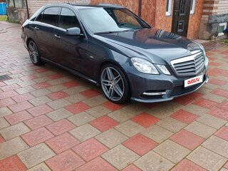 2011 Mercedes-Benz E-Класс 200 7G-Tronic IV (W212, S212, C207), серый, 1850000 рублей, вид 1