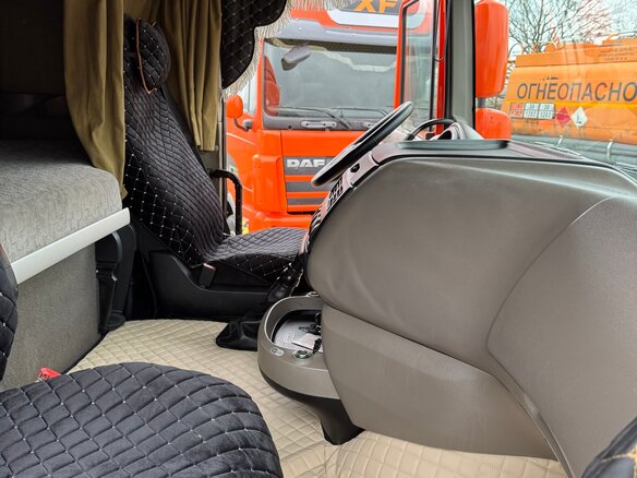 2013 DAF XF 105, оранжевый, 2350000 рублей - вид 22