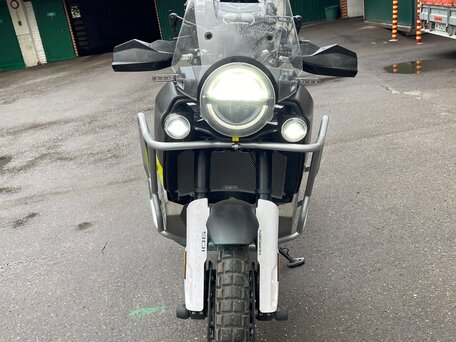 2023 Husqvarna Norden 901, чёрный, 1390000 рублей, вид 4