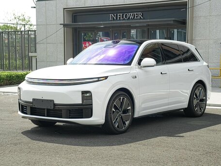 2025 Li Auto (Lixiang) L7 52.3 kWh I Рестайлинг, белый, 7255000 рублей, вид 1