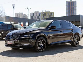 2018 Skoda Superb III, чёрный, 1800000 рублей, вид 2
