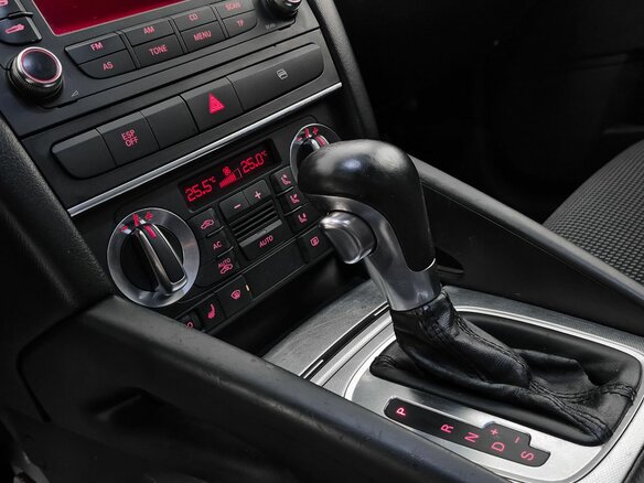 2008 Audi A3 II (8P) Рестайлинг 2, чёрный, 410000 рублей - вид 13
