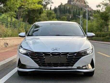 2022 Hyundai Elantra VII (CN7), белый, 1670000 рублей, вид 2