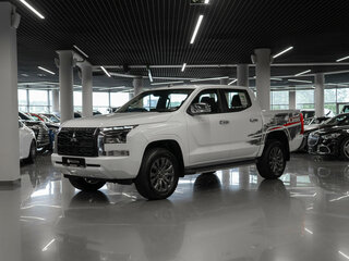 2025 Mitsubishi L200 VI, белый, 5400000 рублей, вид 1